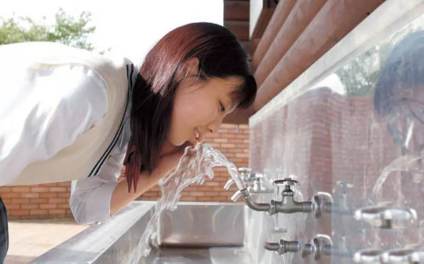擰開水龍頭直接喝？日本的自來水到底有多干凈 ？【永穗不銹鋼水管】